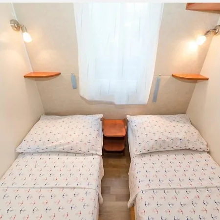Semesterbostad Mobile Dama